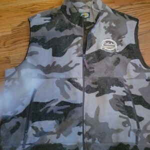 Cabela's Camouflage Fleece Vest - Black and Gray